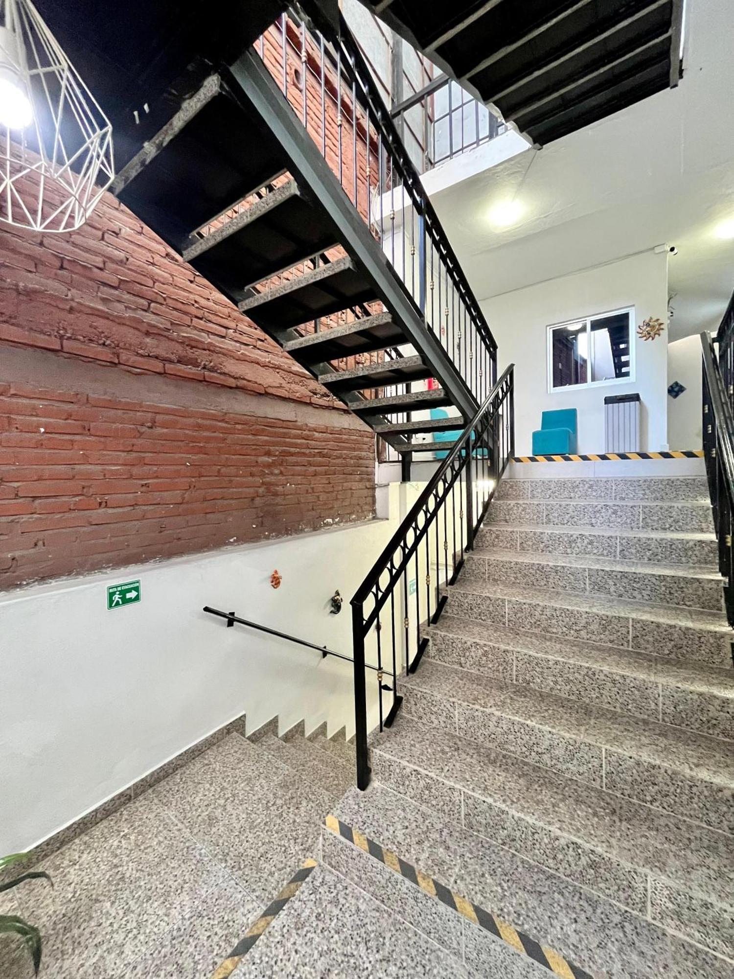 Hotel Juarez 70 Colima Exterior photo
